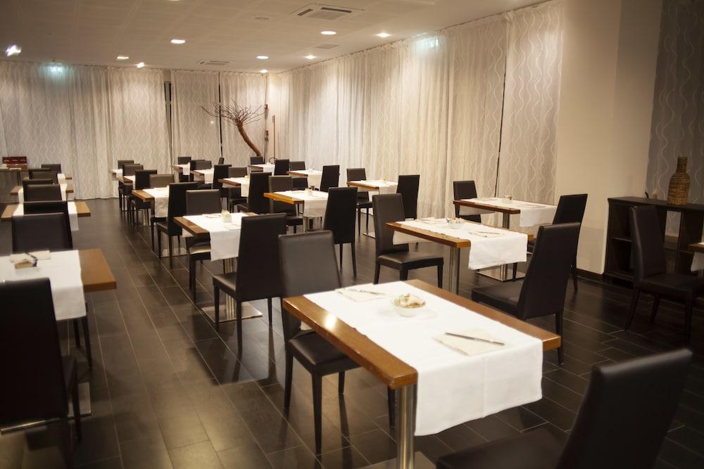 B&B Hotel Cuneo Cristal Ngoại thất bức ảnh