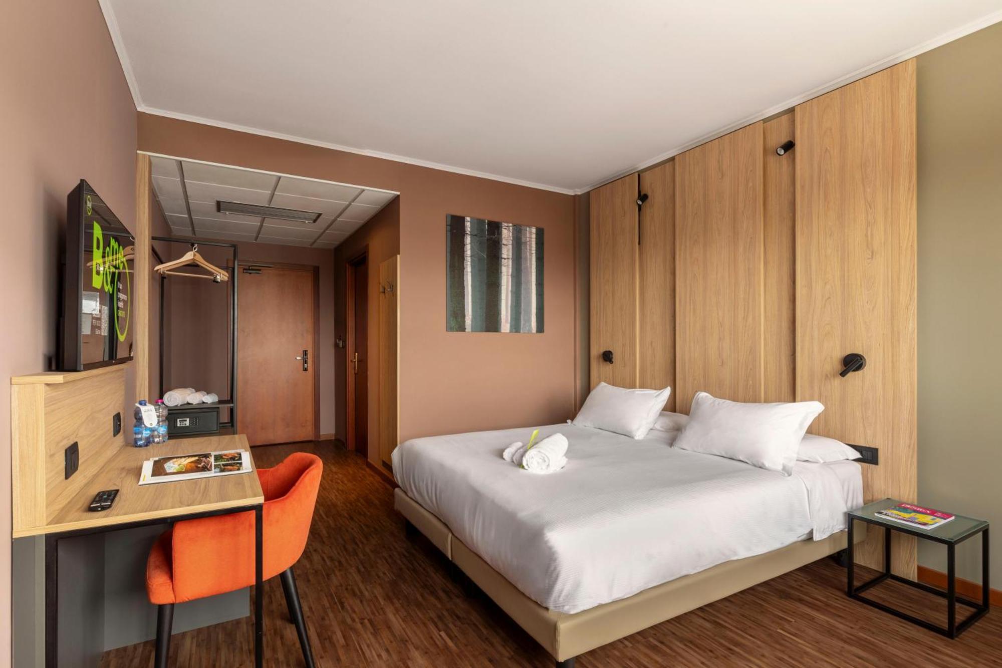 B&B Hotel Cuneo Cristal Ngoại thất bức ảnh