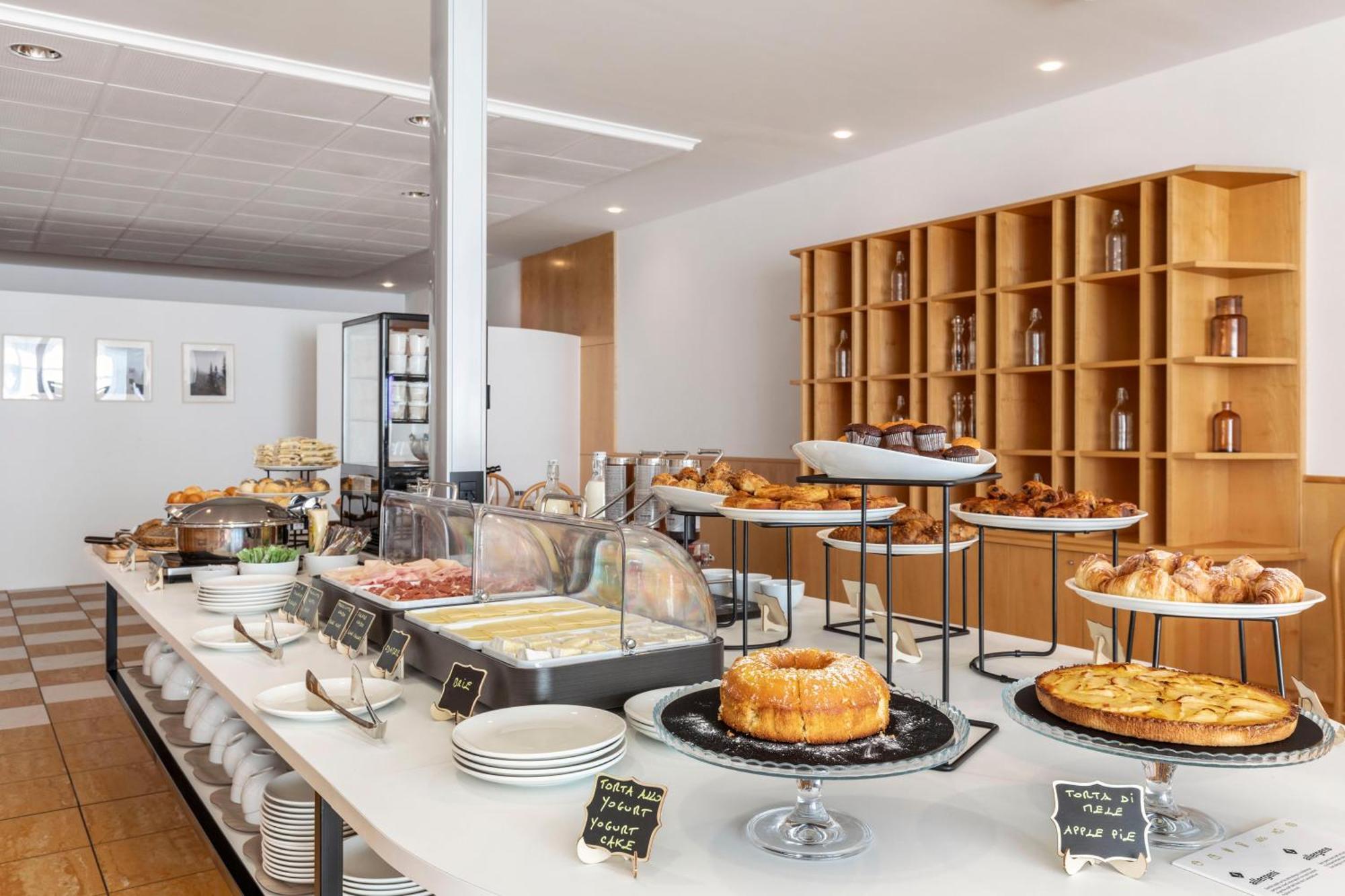 B&B Hotel Cuneo Cristal Ngoại thất bức ảnh